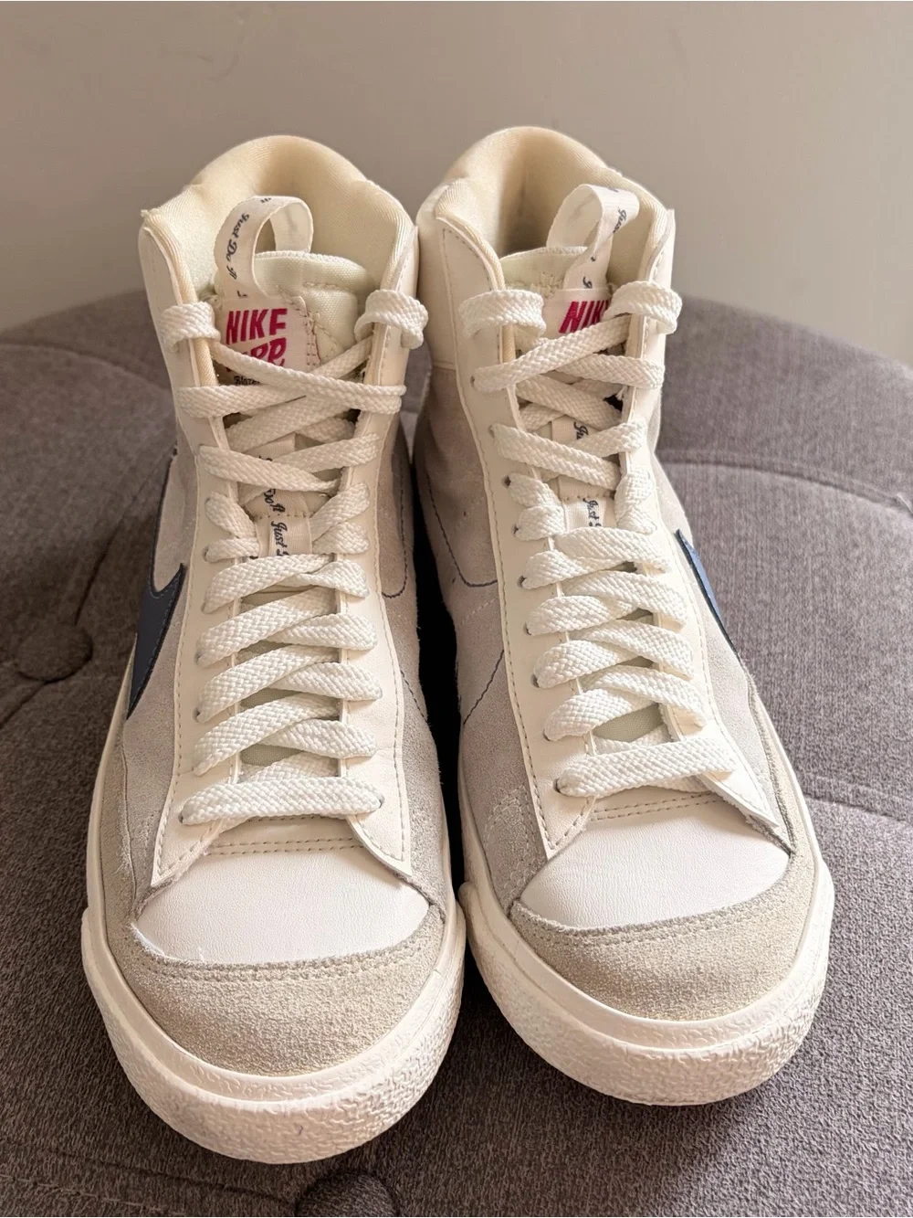 Nike Blazer Mid 77’ (GS) Sail Diffused Blue Sneaker.